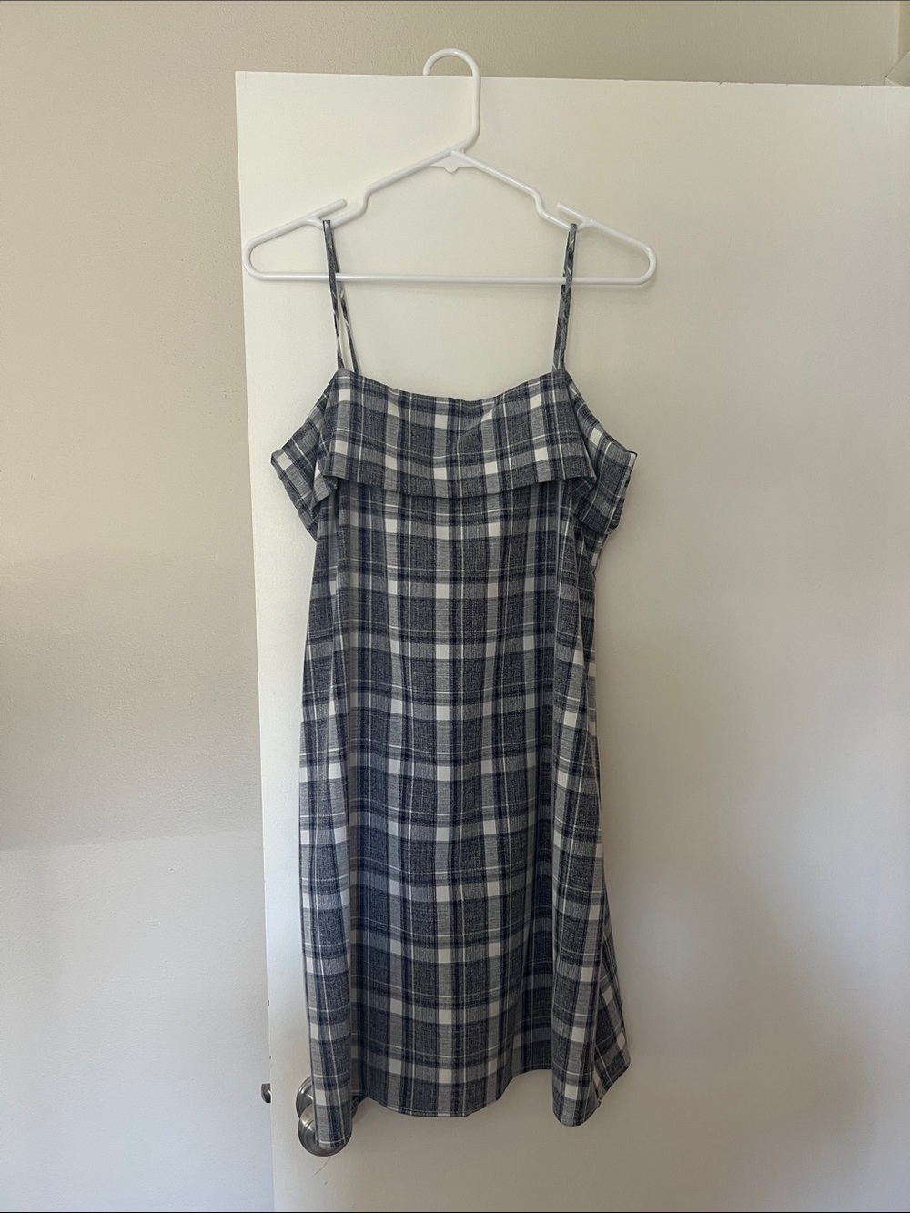 Classic Gray Plaid Spaghetti-Strap Dress